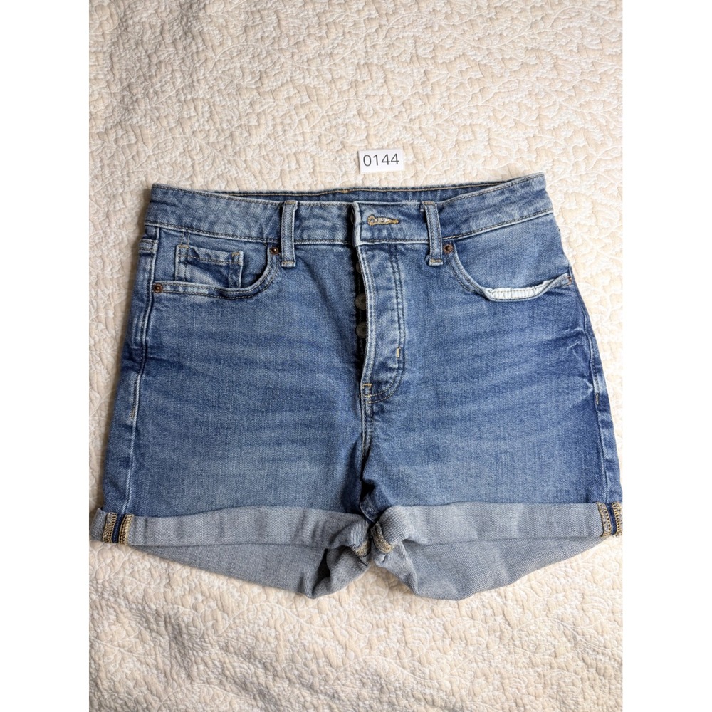 Old Navy OG Straight High Rise Denim Shorts Medium Wash Blue Button Fly Size 6